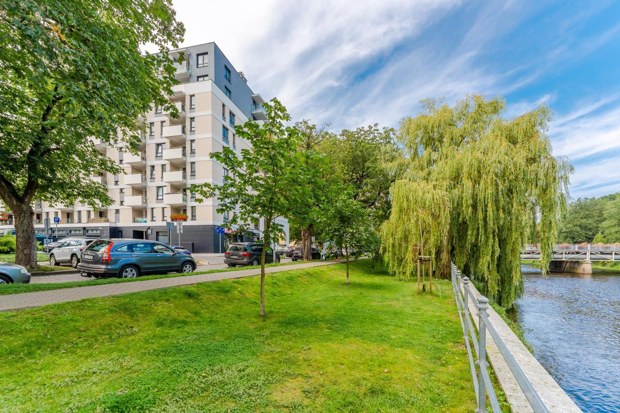 Apartamenty Blekit Na Fali - Platany 코워브제크 외부 사진